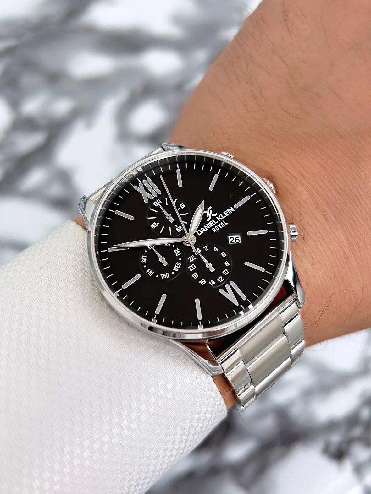 Daniel Klein Erkek Kol Saati Takvimli Çelik Kordon Çelik Kasa Bileklik Hediyesi Ile 3 Atm Su Geçirmez zmdk1143