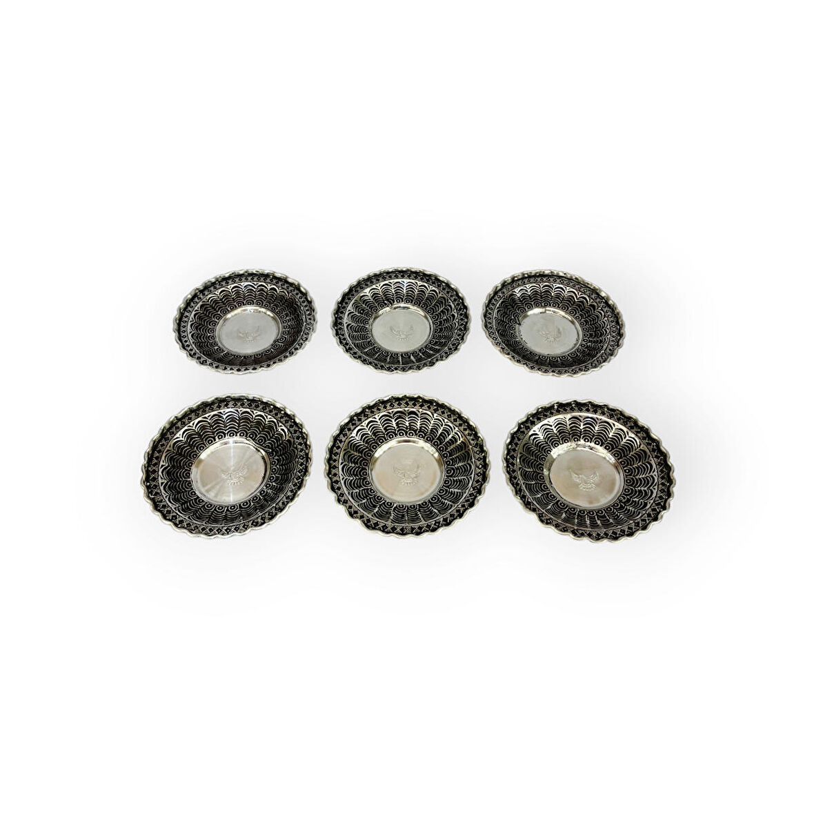 Zımba İşlemeli Çirtlikli Bakır Çay Tabağı