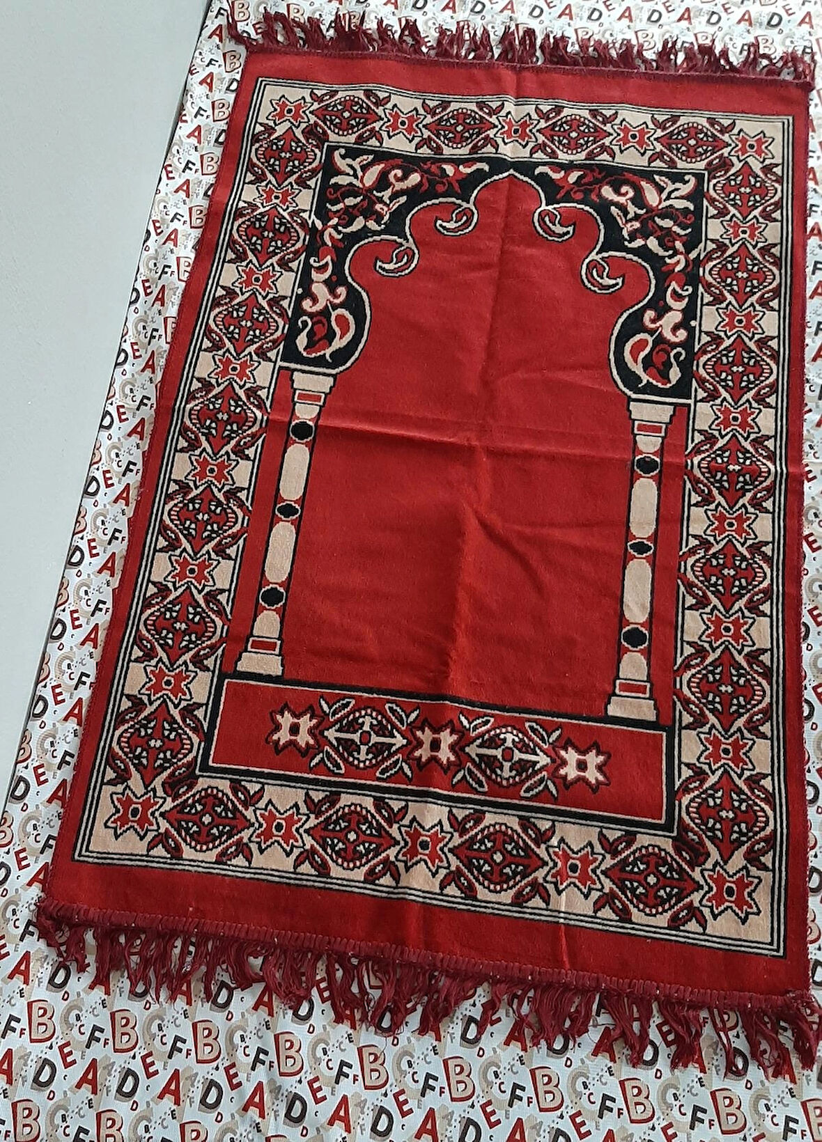 Kalın Kadife Seccade 1 Adet  En 70cm Boy 110cm