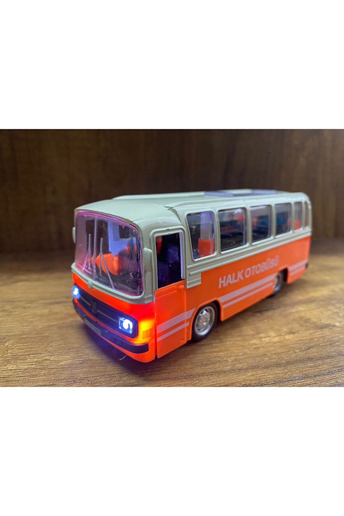 1/27 Ölçek Nostalji Halk Otobüsü Sesli Ve Işıklı Çekbırak Oyuncak Halk Otobüsü Turuncu