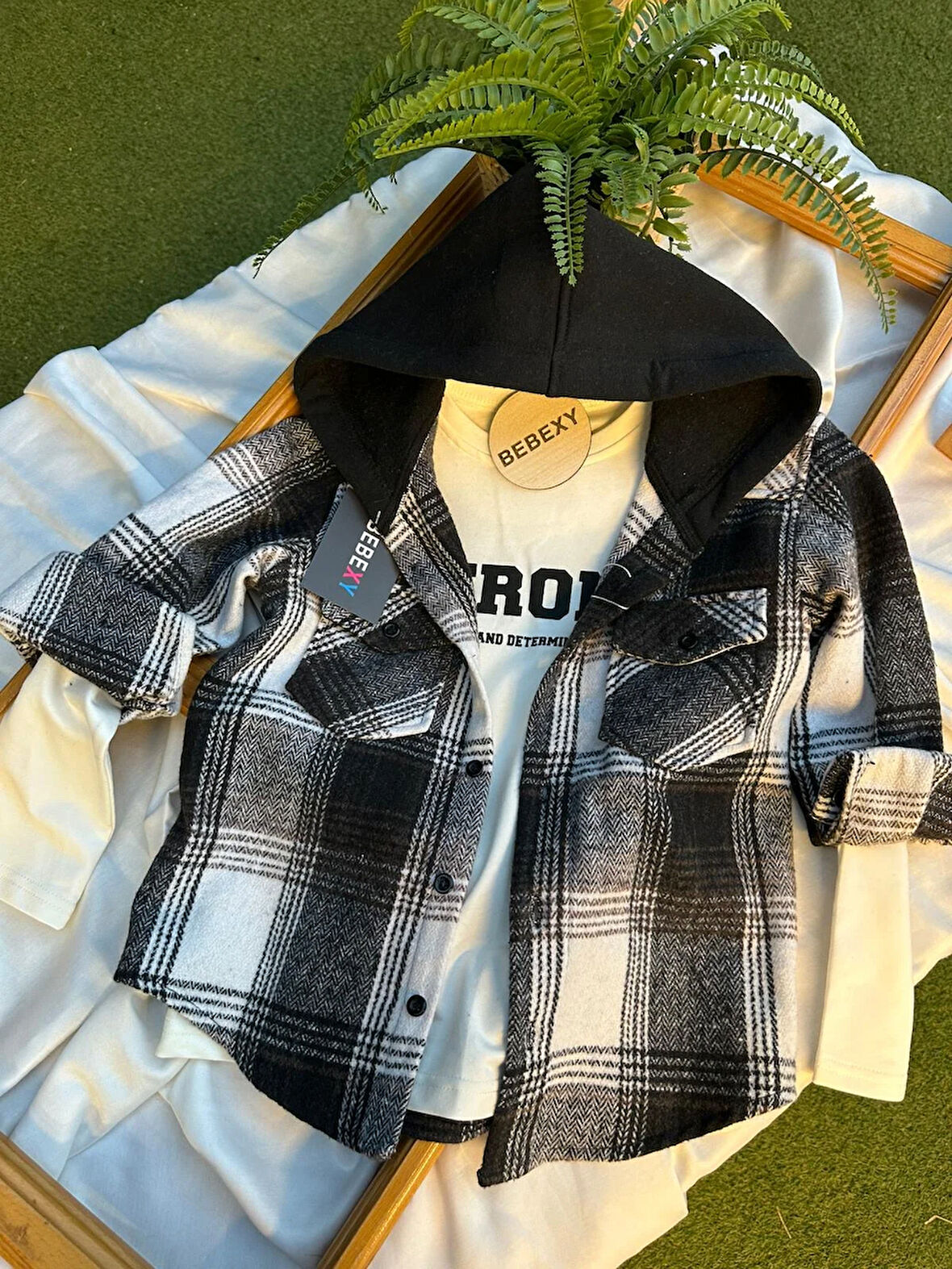 Siyah-Beyaz- Kahverengi Oduncu Gömlek-Body Takım