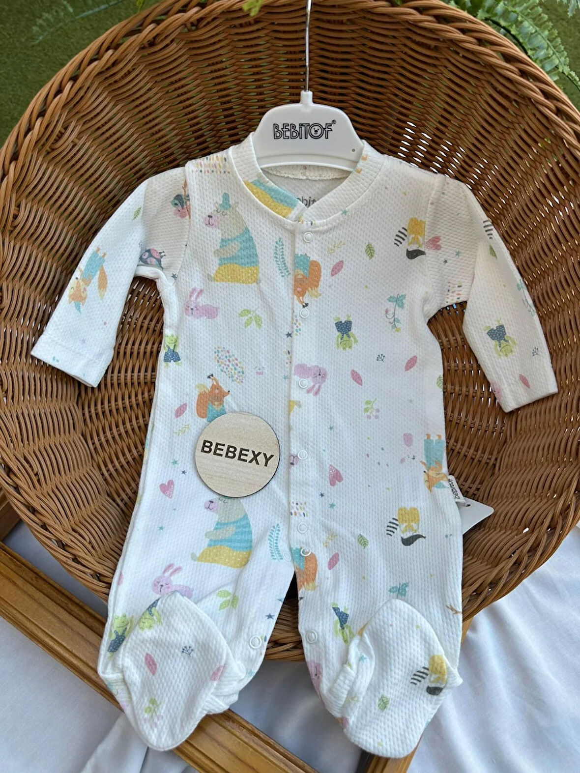 Farklı Hayvan Baskılı Bebek Tulumu 