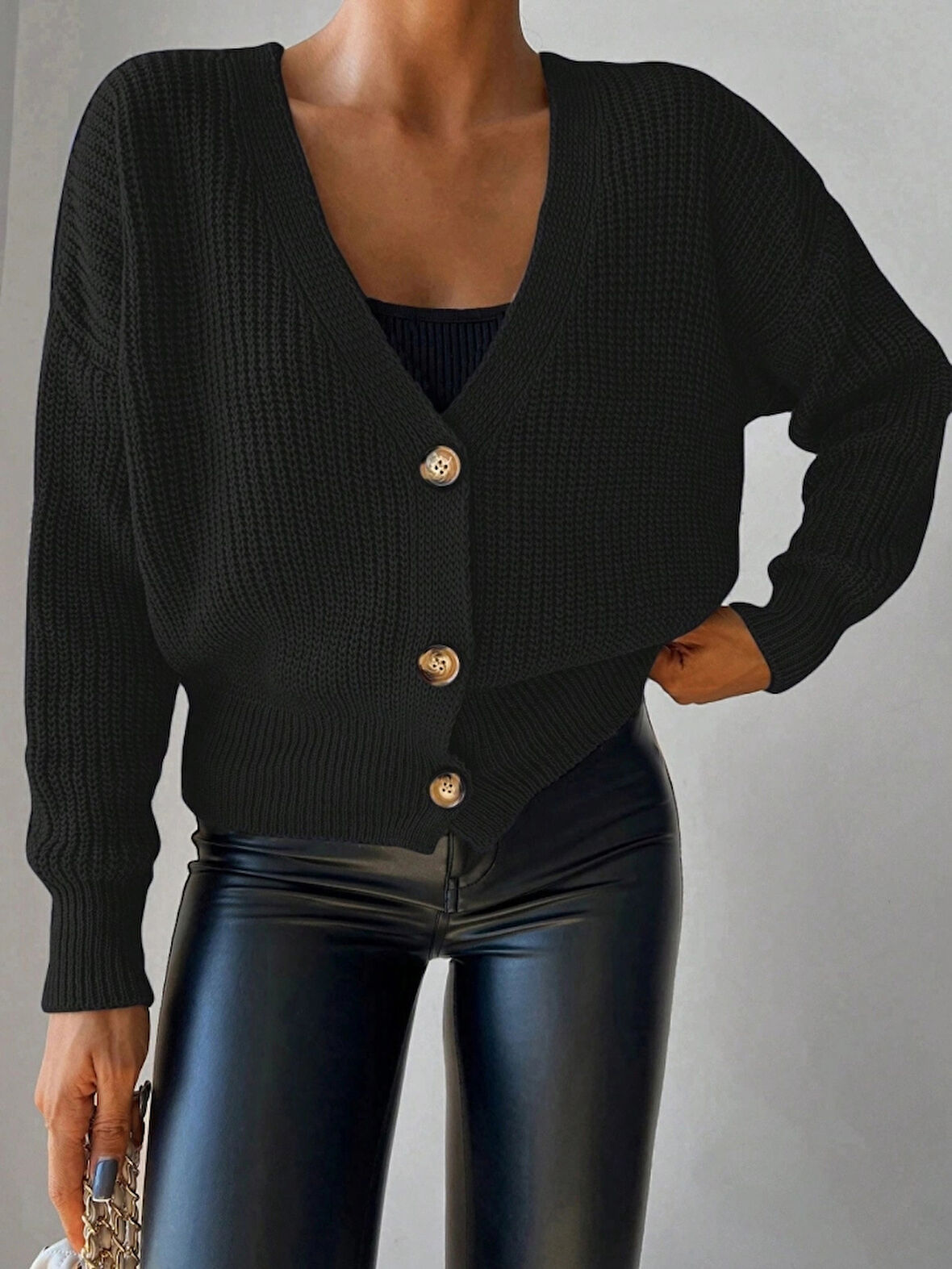 MDB Düğme Detay Triko Bluz