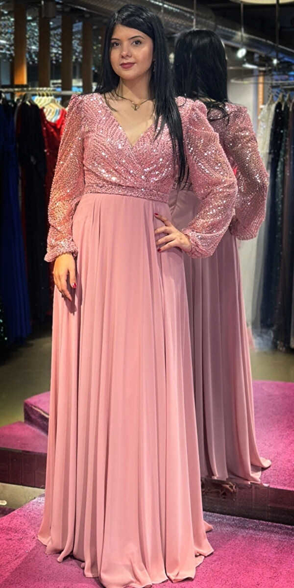 Pembe Uzun Kollu Kloş Etekli Şifon Uzun Abiye Elbise 7500