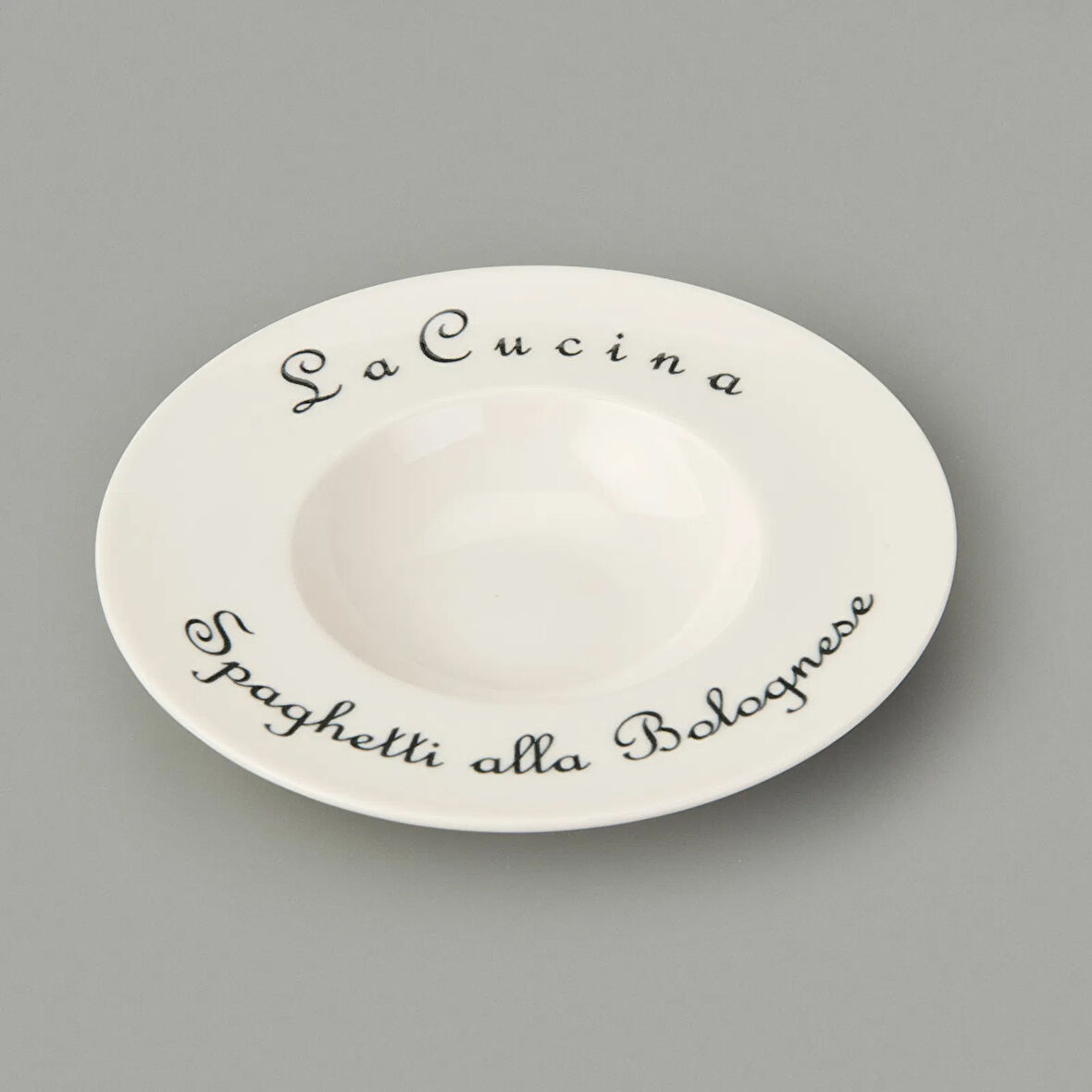 Kitchen La Luciana Porselen Makarna Tabağı - Siyah / Krem - 26 cm