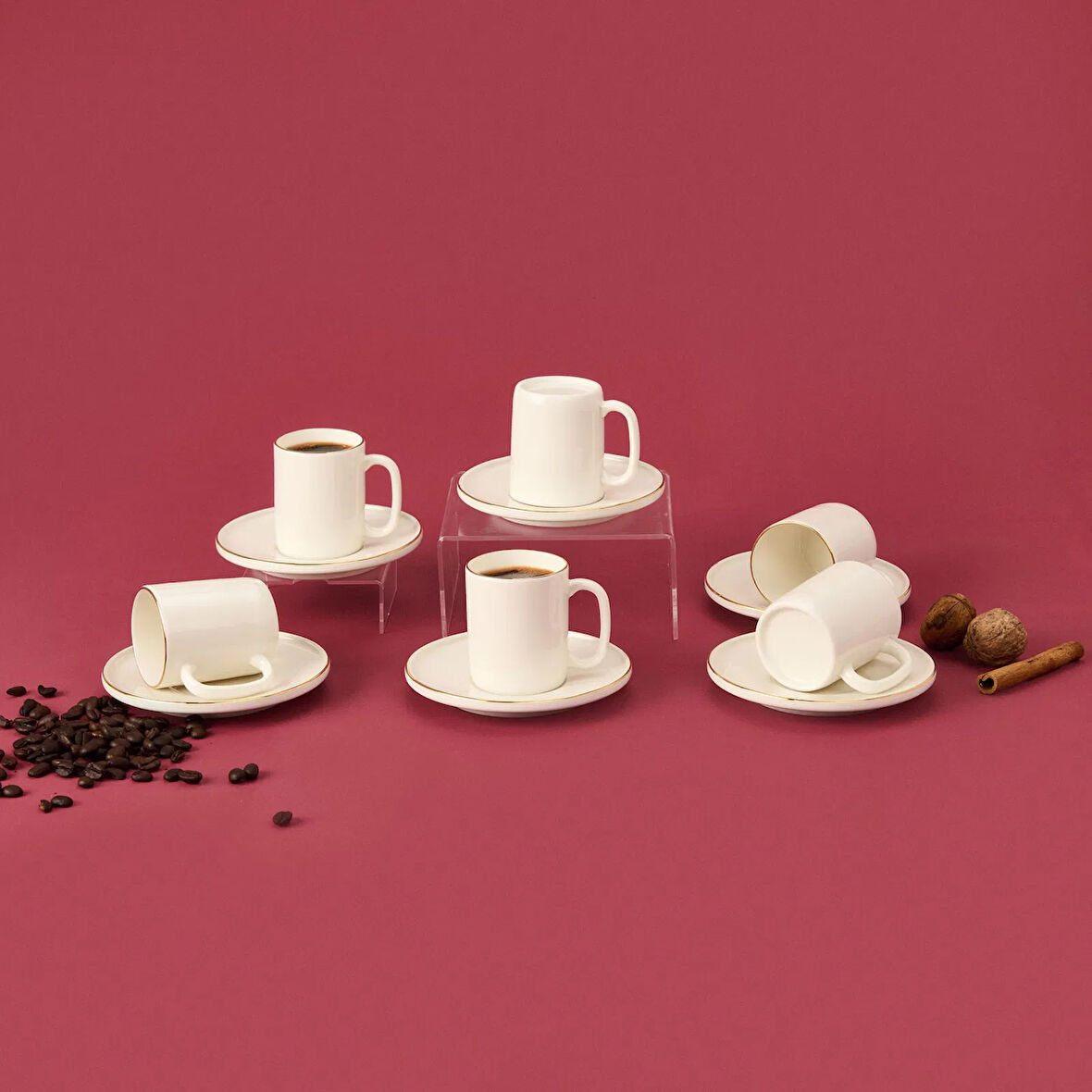 Porselen 12 Parça Altın Yaldızlı Kahve Fincan Seti - Beyaz