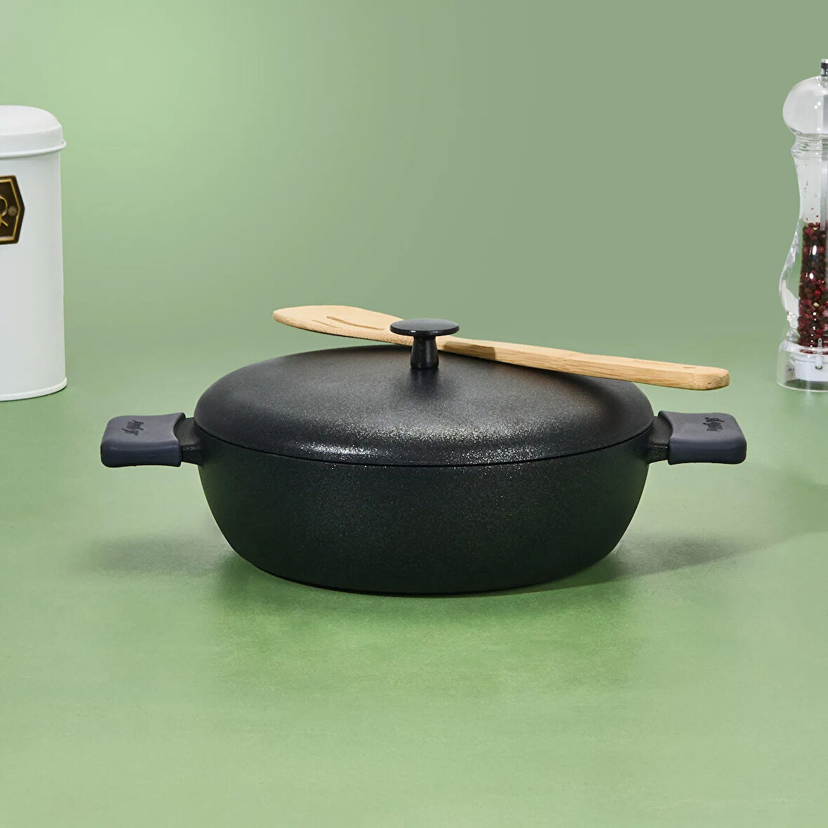 Pro Grade Karnıyarık Tenceresi - Siyah - 24 cm