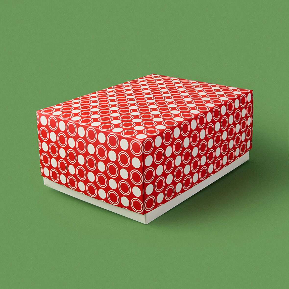 Deco Puantiyeli Hediye Kutusu - Kırmızı - 36x26x15 cm