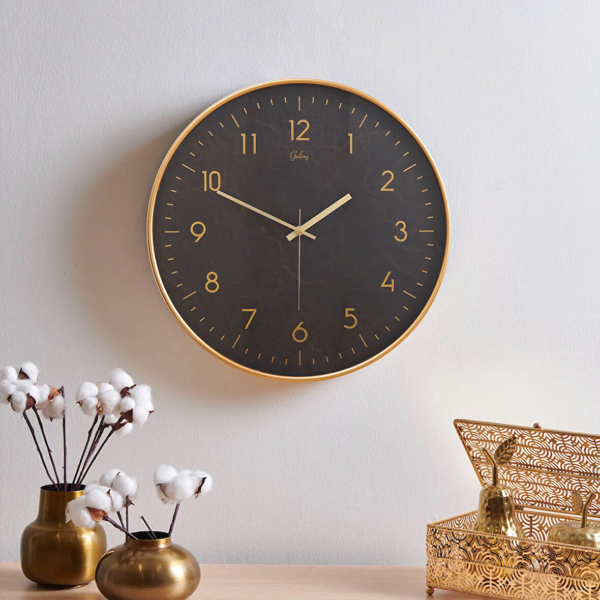 Eminent Duvar Saati - Siyah - 43 cm