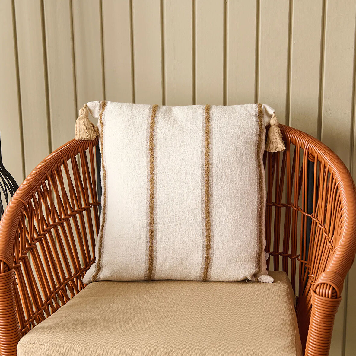 Soft Palm Breeze Adis Kırlent - Ekru - 45x45 cm