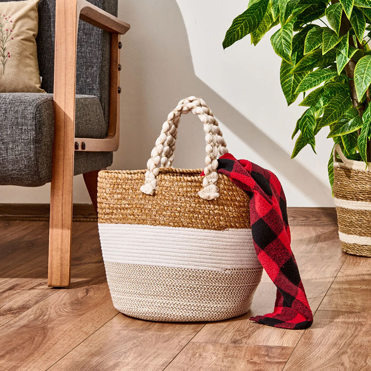 Living Boho Style Büyük Örgü Sepet - Renkli - 25x25 cm