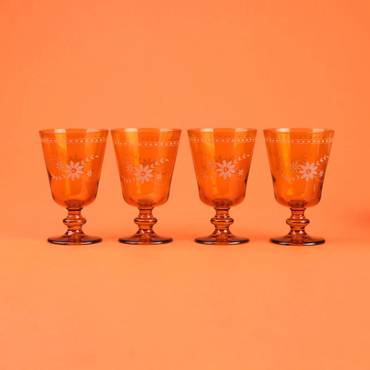 Nazenin 4'lü Ayaklı Su Bardağı Seti - Amber - 280 ml