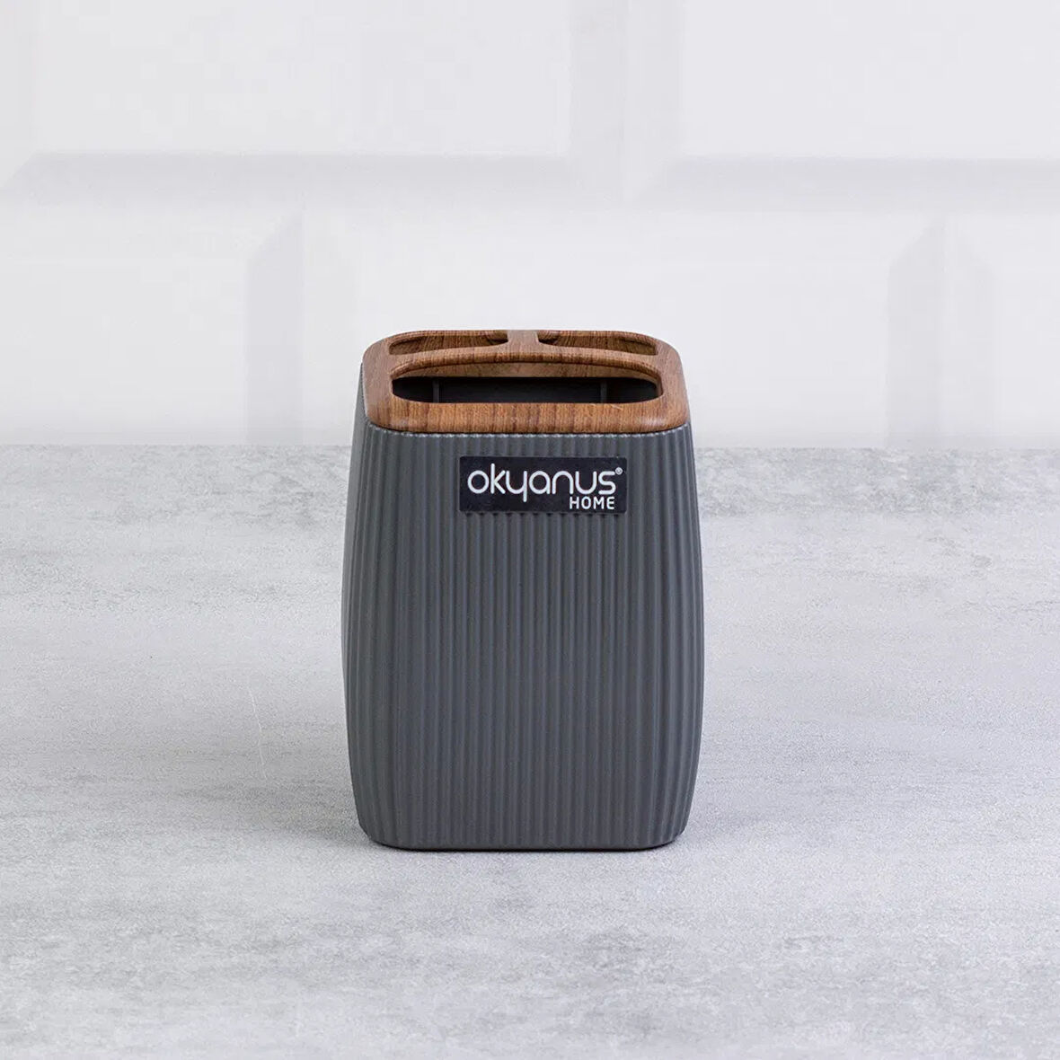 Home Çizgili Kare Diş Fırçalık - Asorti