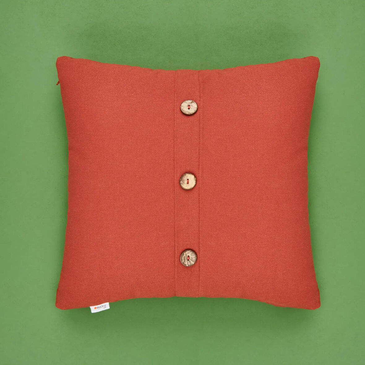 Soft Colorful Düğme Detaylı Kırlent - Kiremit - 40x40 cm