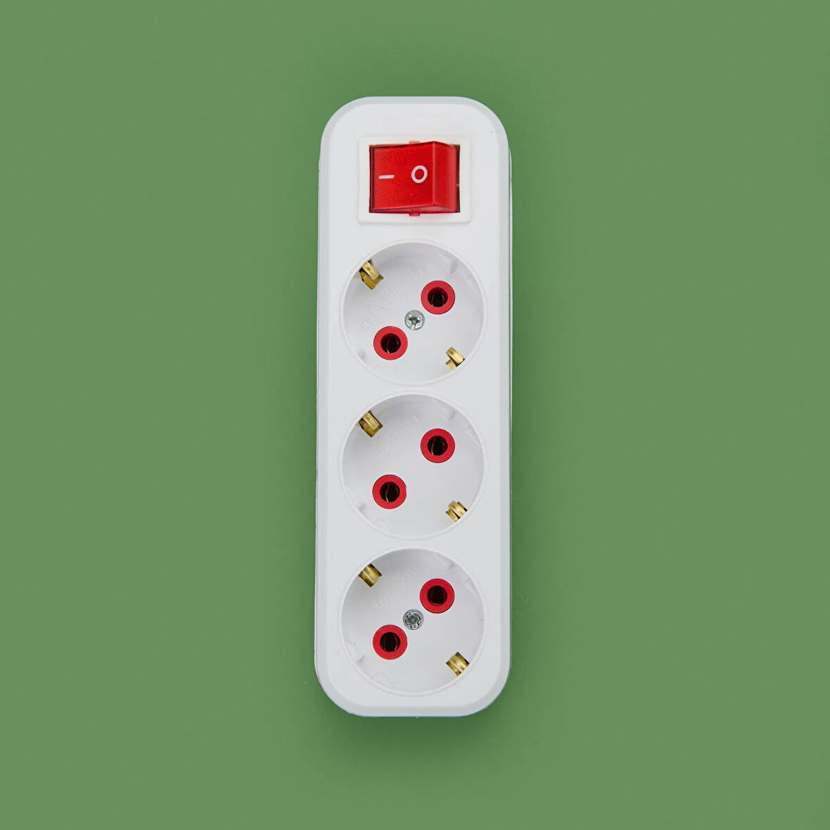 3'lü Topraklı Anahtarlı Düz Tip Fiş Priz - Beyaz