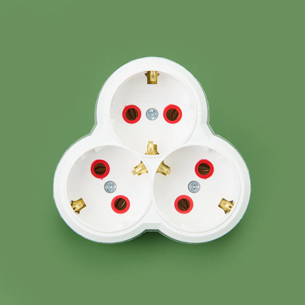 3'lü Topraklı Yonca Tip Golyat Fiş Priz - Beyaz