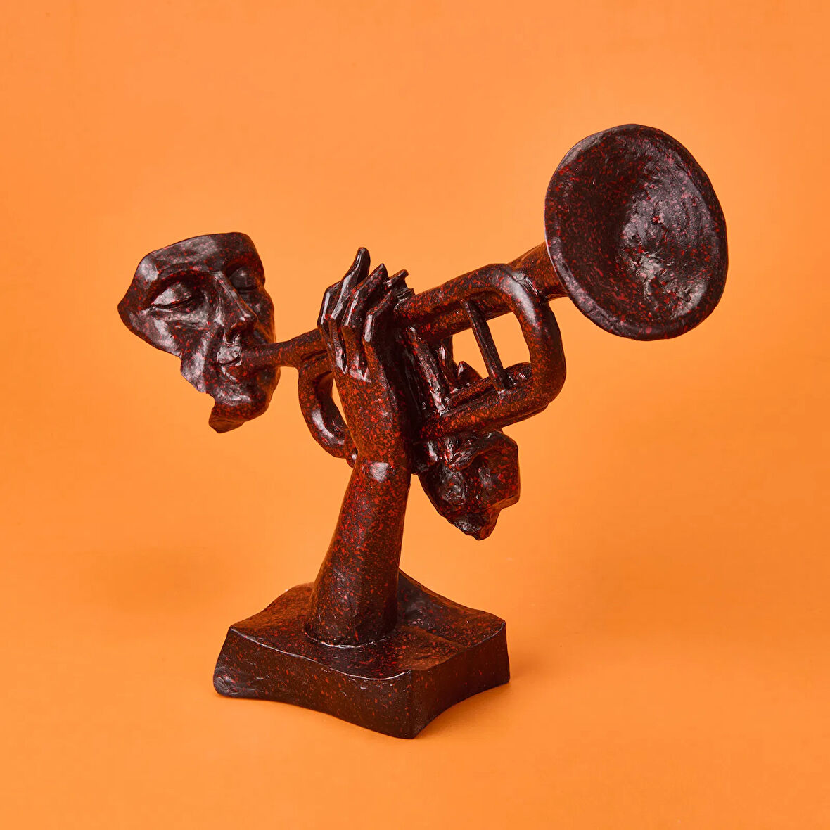 Deco Trompetista Dekor - Kırmızı / Siyah - 27x32 cm