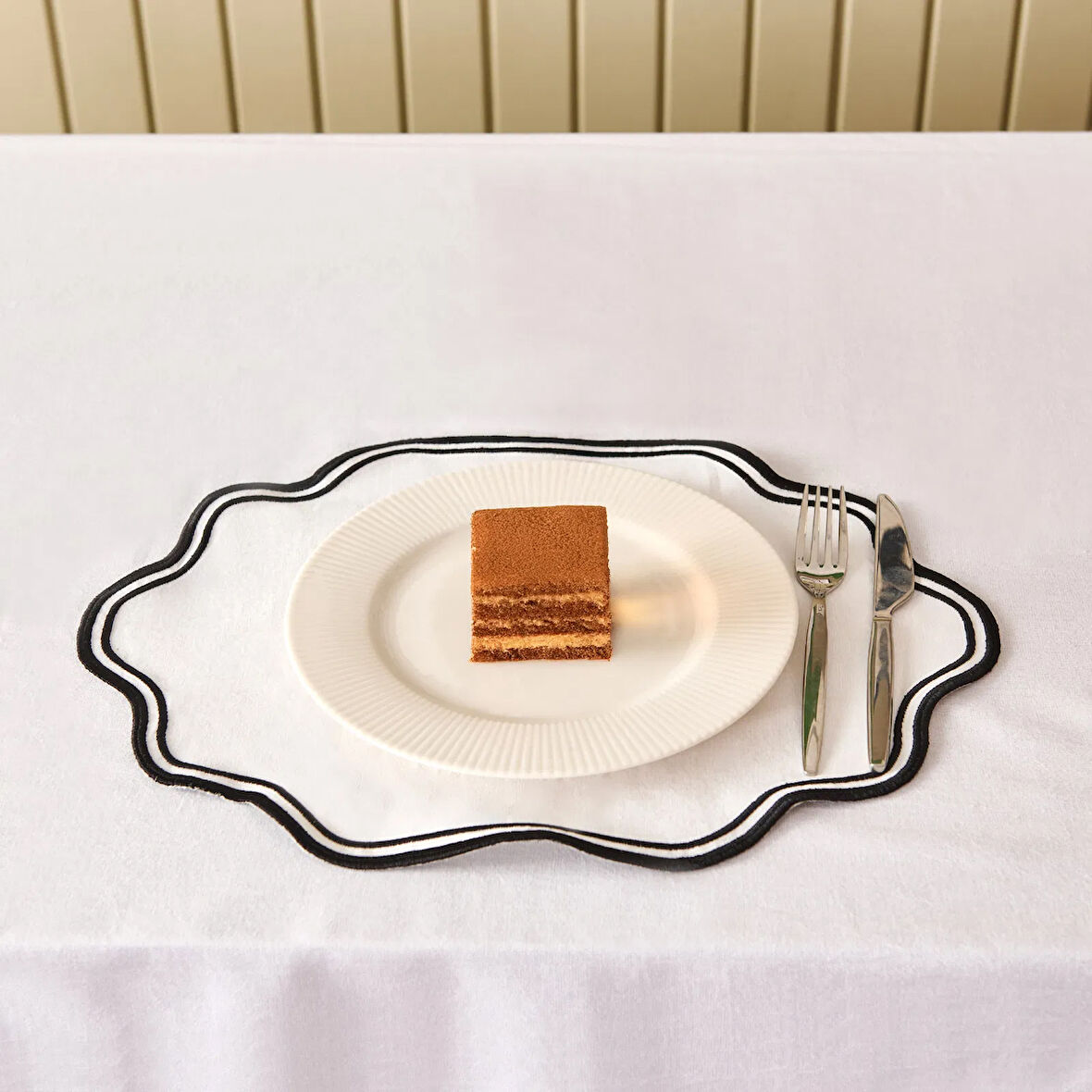 Soft Elegant Amerikan Servis - Beyaz - 30x50 cm