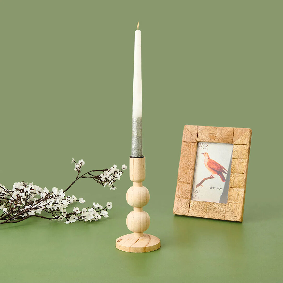 Konik Ahşap Şamdan - Krem - 9,5x9,5x17,5 cm