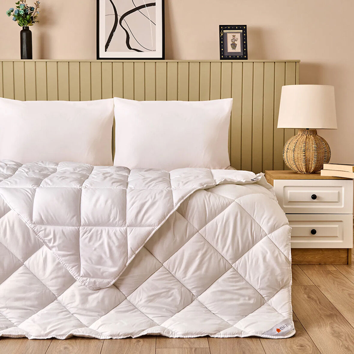 Soft Çift Kişilik Microfiber Yorgan - Beyaz - 195x215 cm