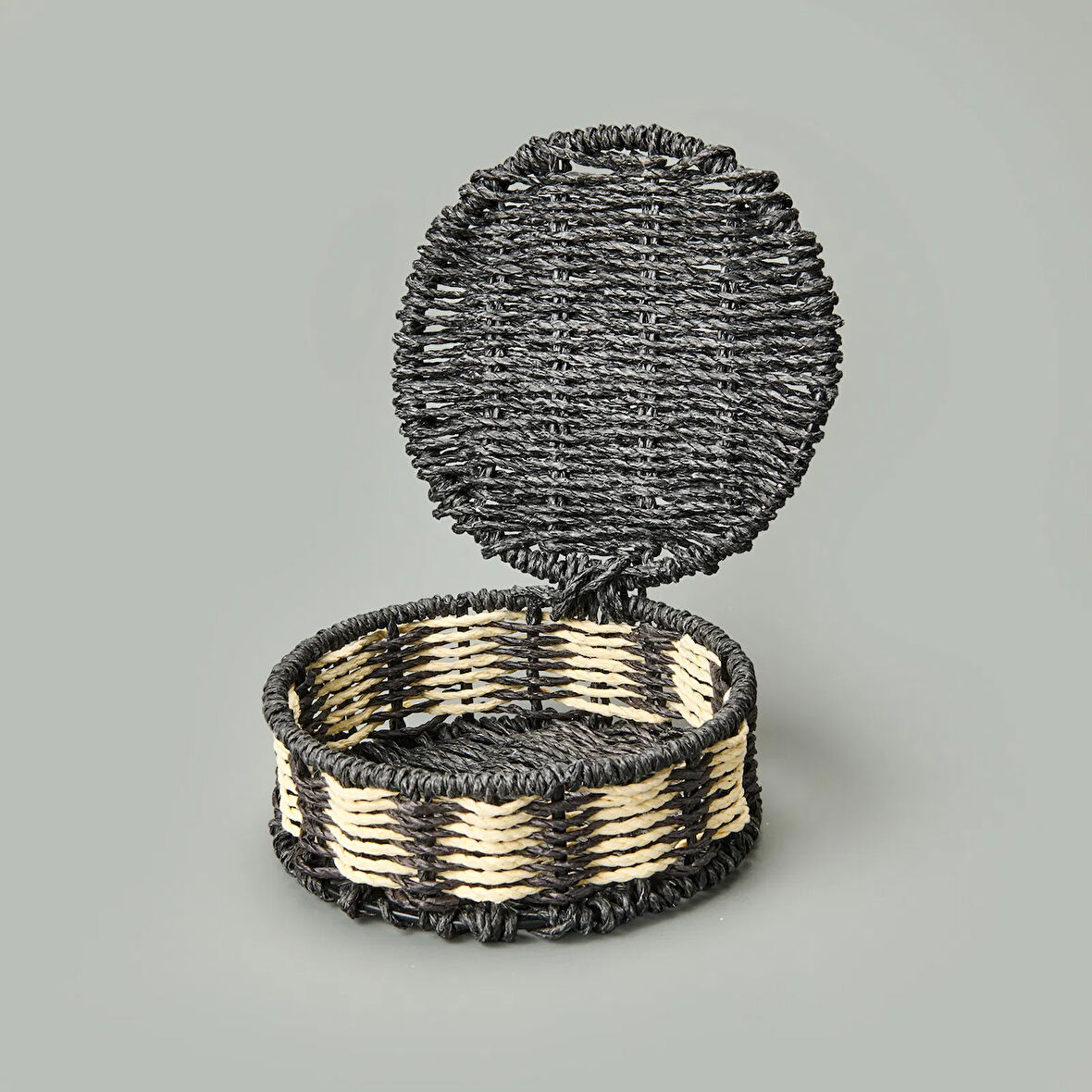 Living Elegant Curves Dekoratif Saklama Kutusu - Siyah / Beyaz - 15x5 cm