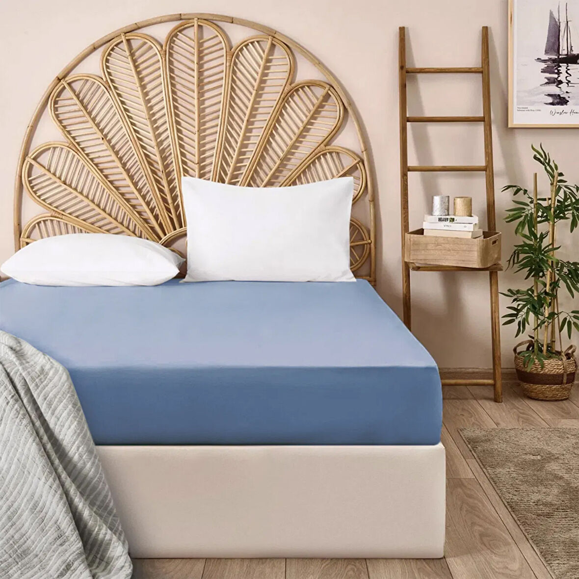 Soft Basic Çift Kişilik Düz Kenar Çarşaf - Mavi - 240x260 cm