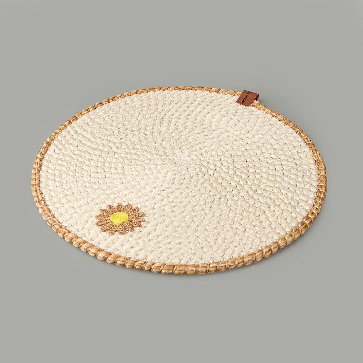 Soft Çiçek Nakışlı Supla - Ekru - 33x33 cm