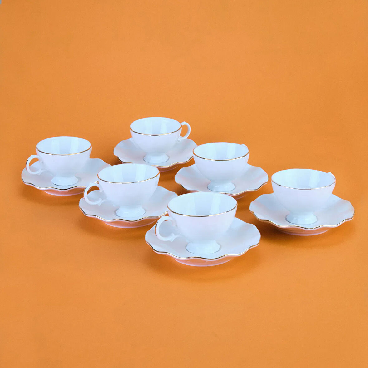 Yaldızlı Bone 12 Parça Kahve Fincan Takımı - Beyaz / Altın