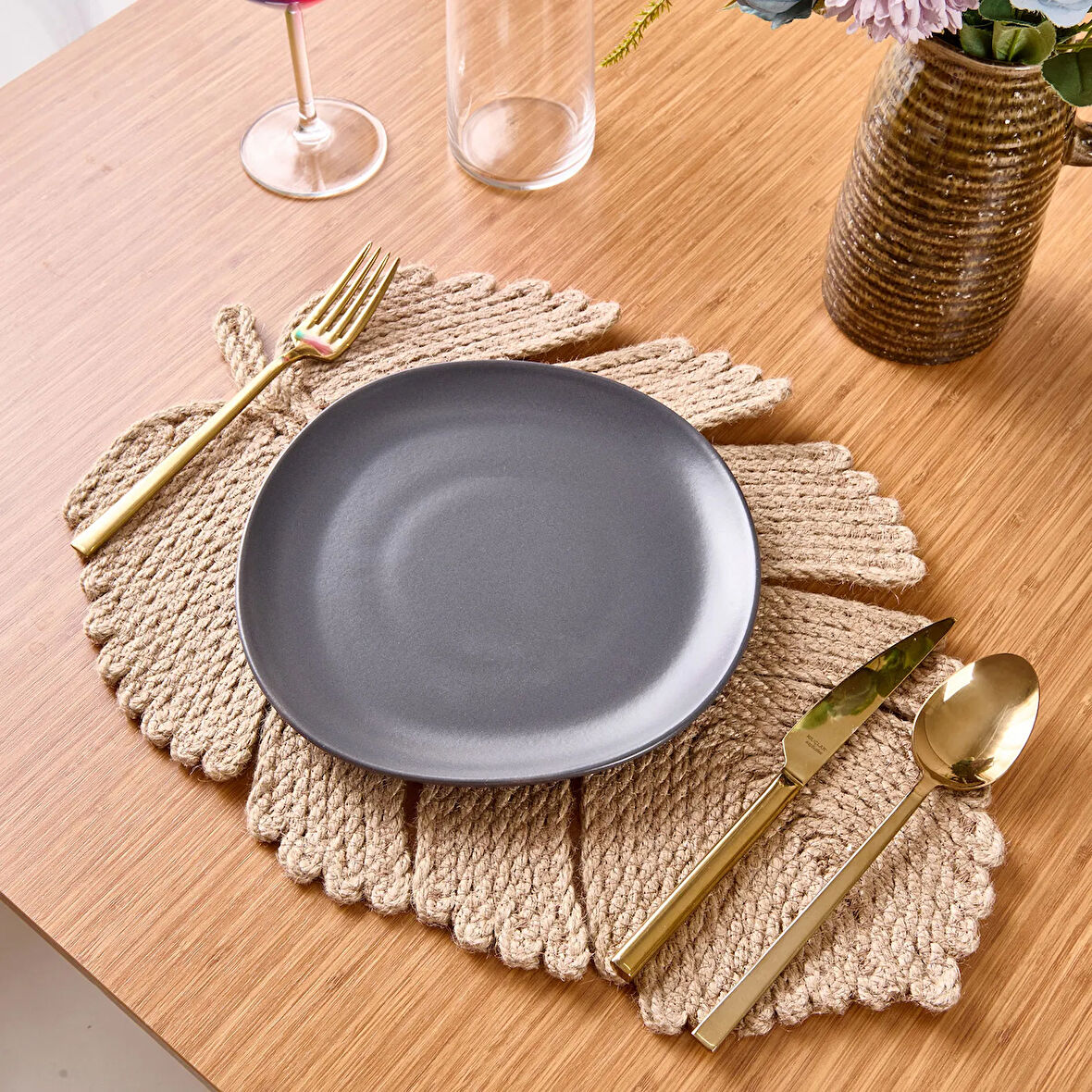 Soft Yaprak Supla - Bej - 31x45 cm