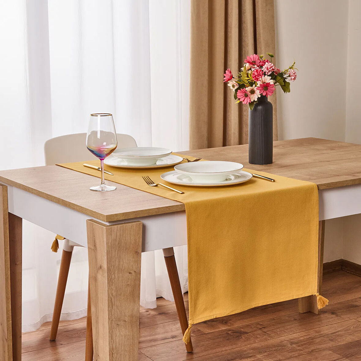 Madison Runner - Hardal - 45x150 cm