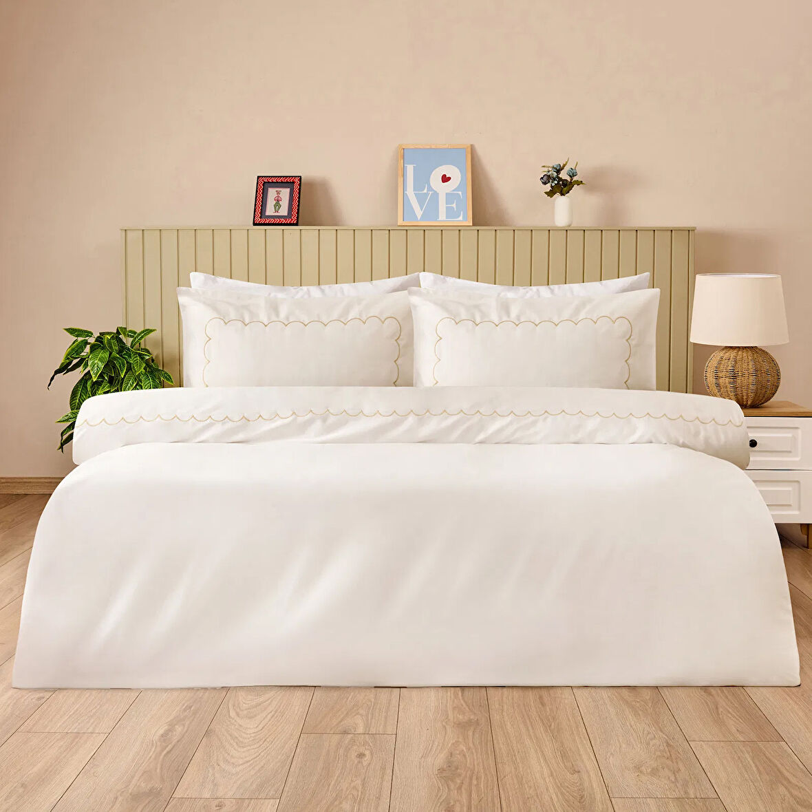 Soft Galad Çift Kişilik Nevresim Takımı - Beyaz