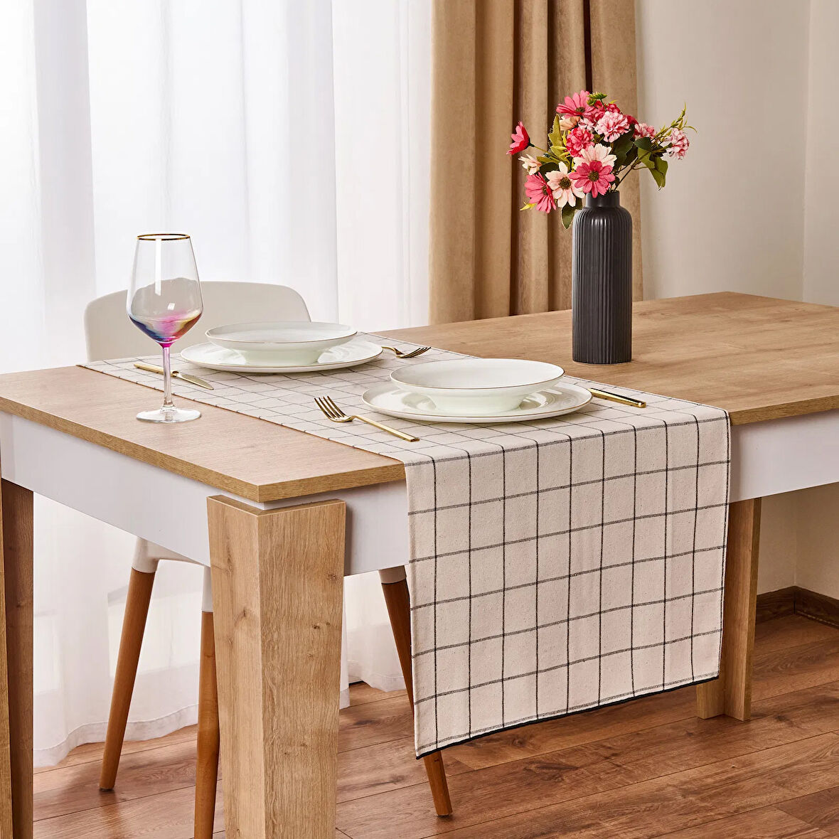 Trallies Runner - Ekru / Siyah - 45x150 cm