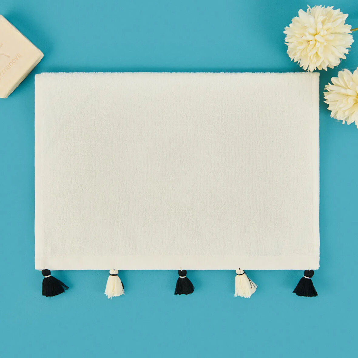 Soft Thea Püsküllü El Havlusu - Beyaz - 30x40 cm