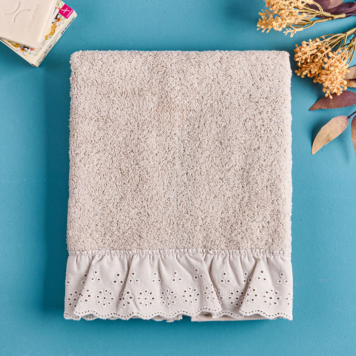 Soft Fırfırlı Yüz Havlusu - Krem - 50x90 cm