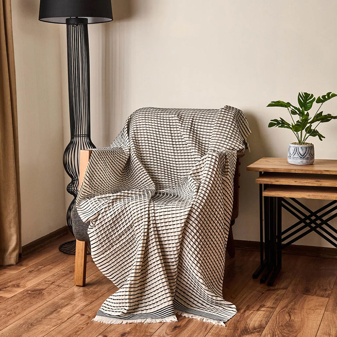 Soft Waffle Koltuk Şalı - Ekru / Siyah - 120x170 cm