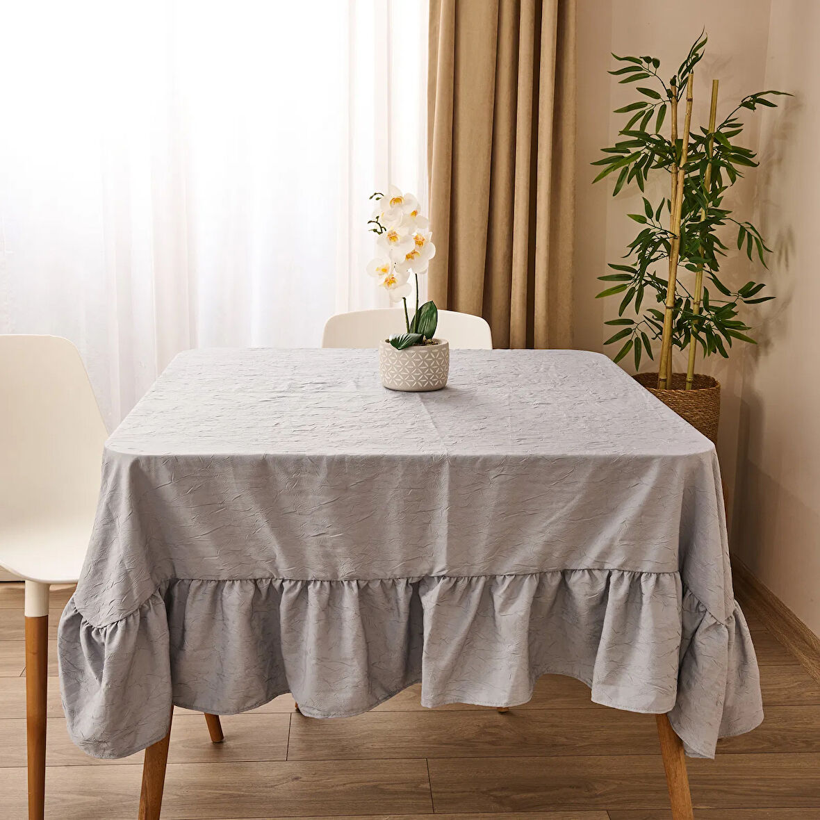 Soft Fırfırlı Masa Örtüsü - Gri - 150x150 cm