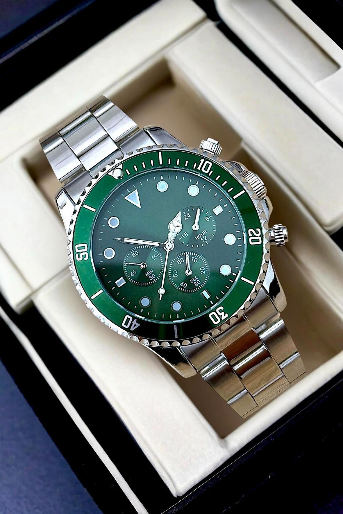 Premium Edition Ipc Kaplama Yeşil&Gümüş Erkek Kol Saati