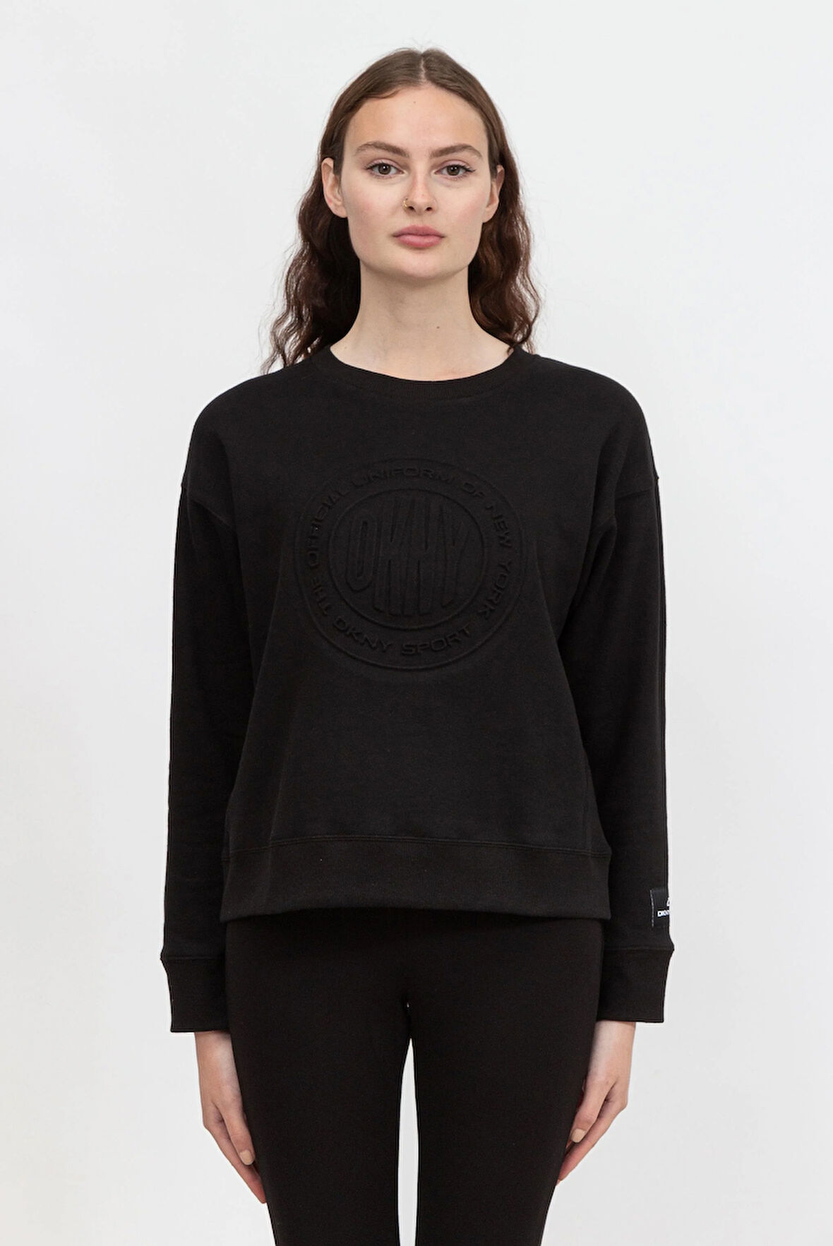 Embossed Medallion C Kadın Bisiklet Yaka Sweatshirt-Siyah | S