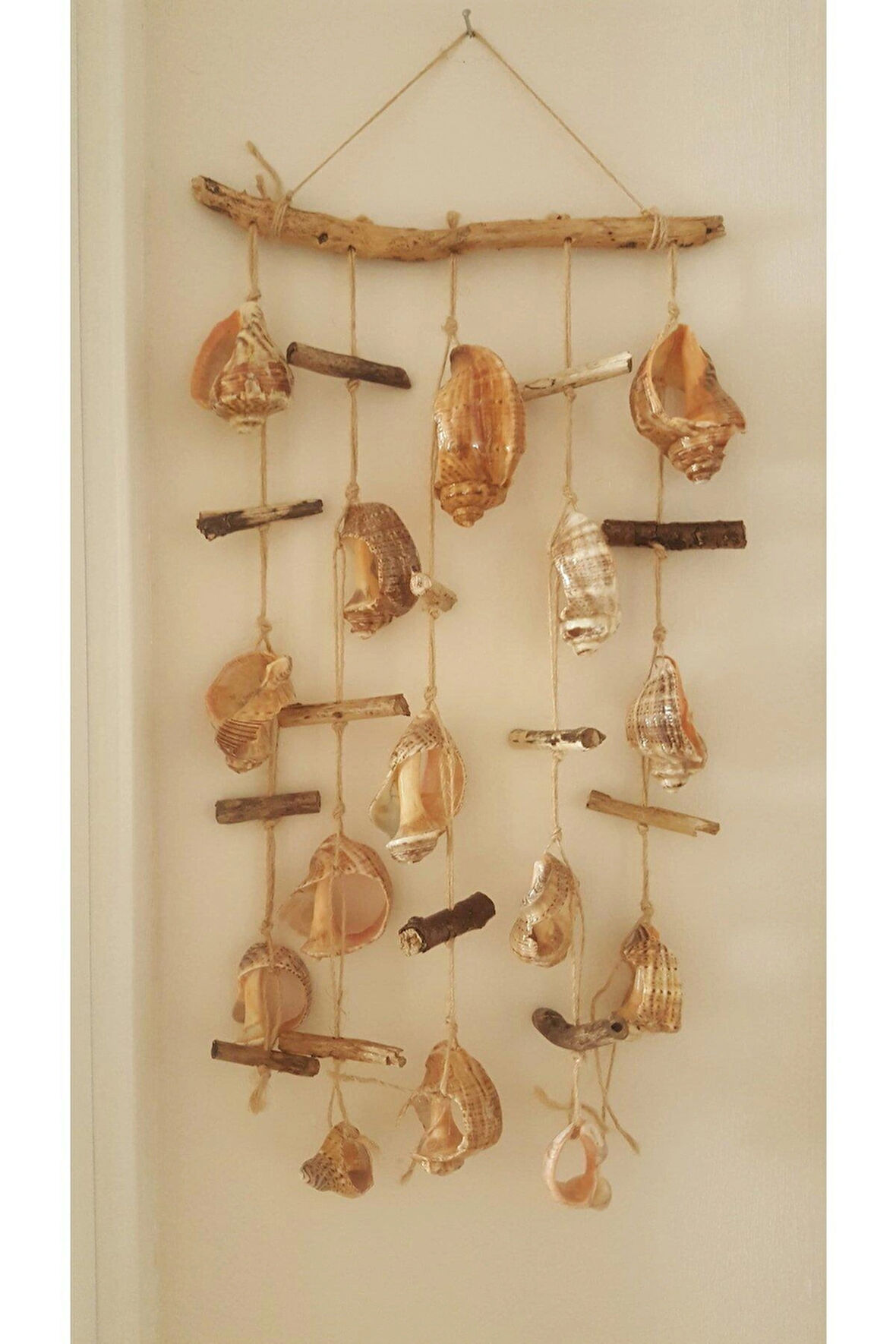 Deniz Kabuğu Gongaz Figürlü Rüzgar Çanı Yan