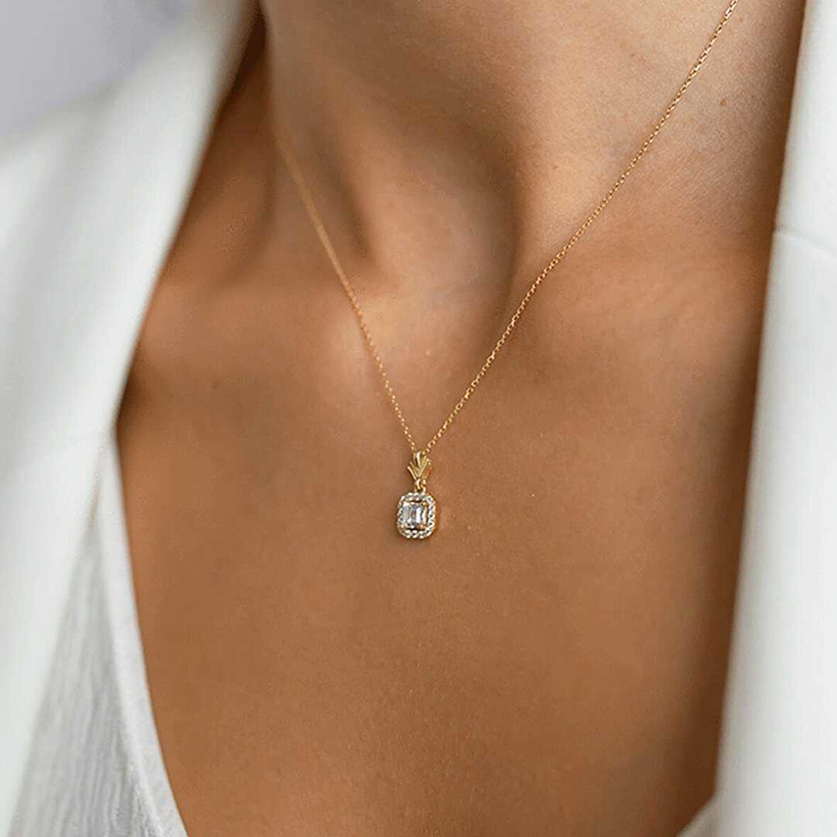 Kraliçe Elegance Baget Kolye