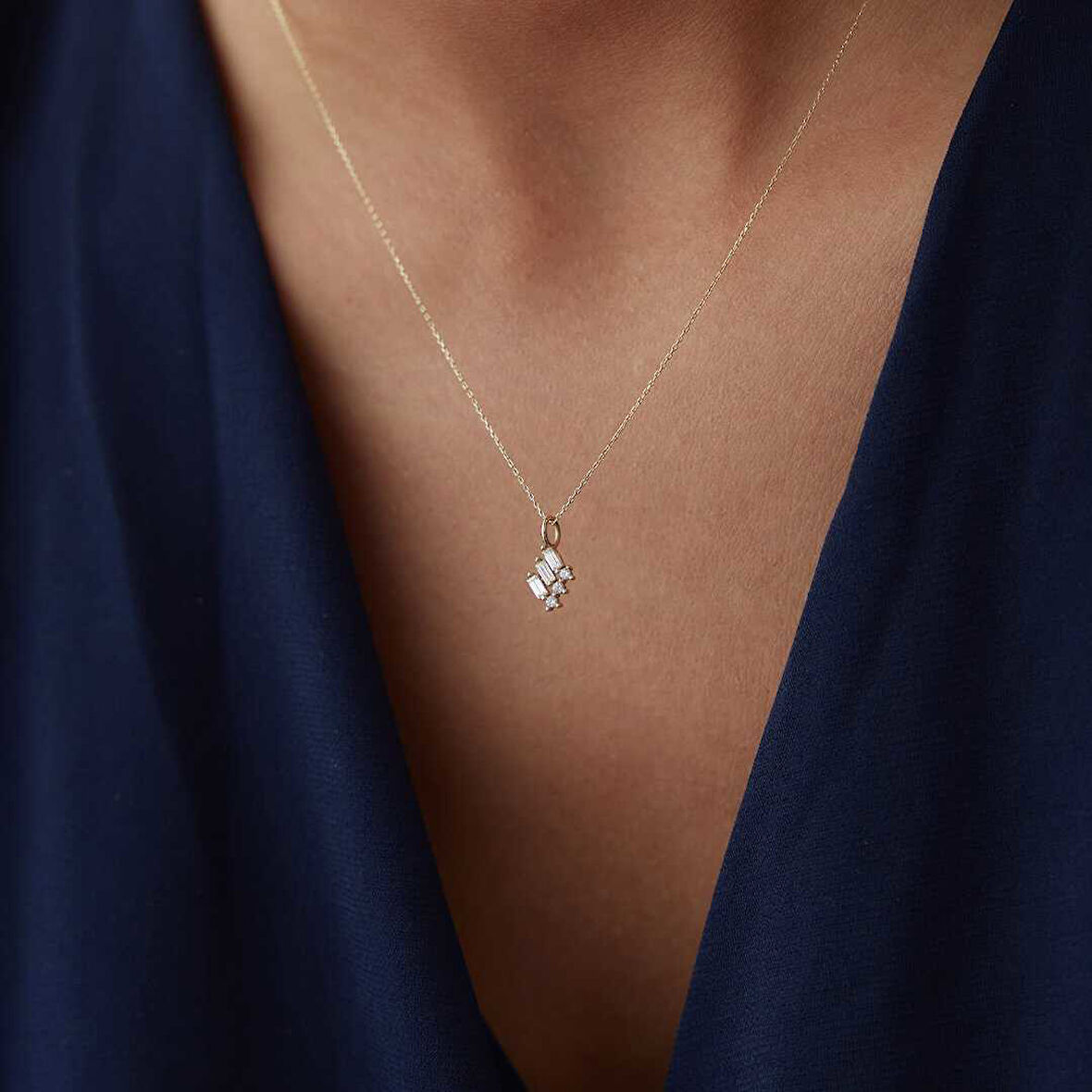 Mini Üçlü Baget Kolye