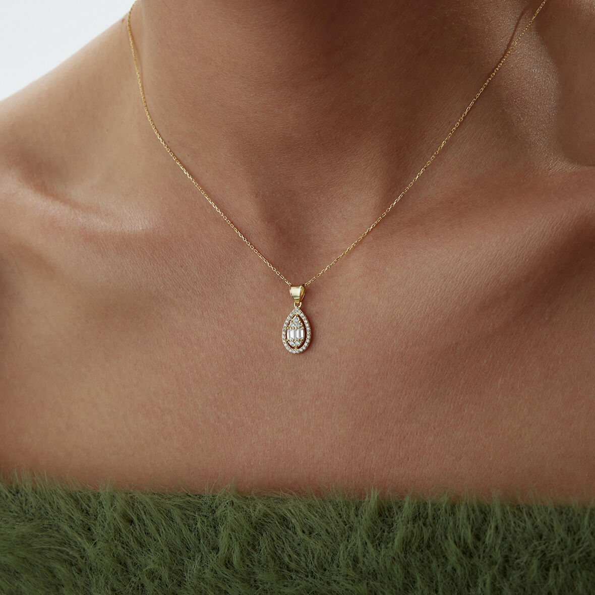 Twin Baget Damla Kolye