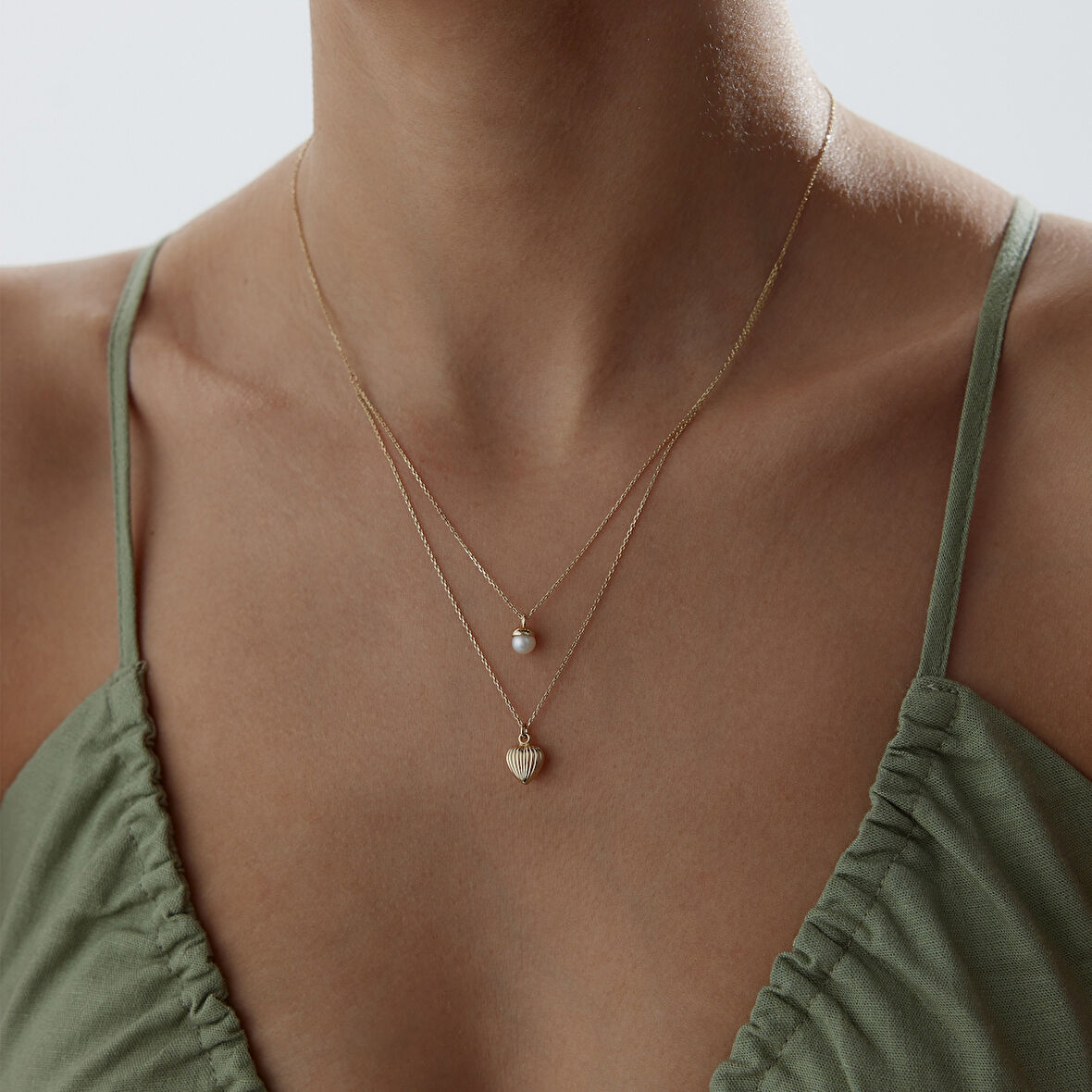 İncili Midye Kalp Kolye