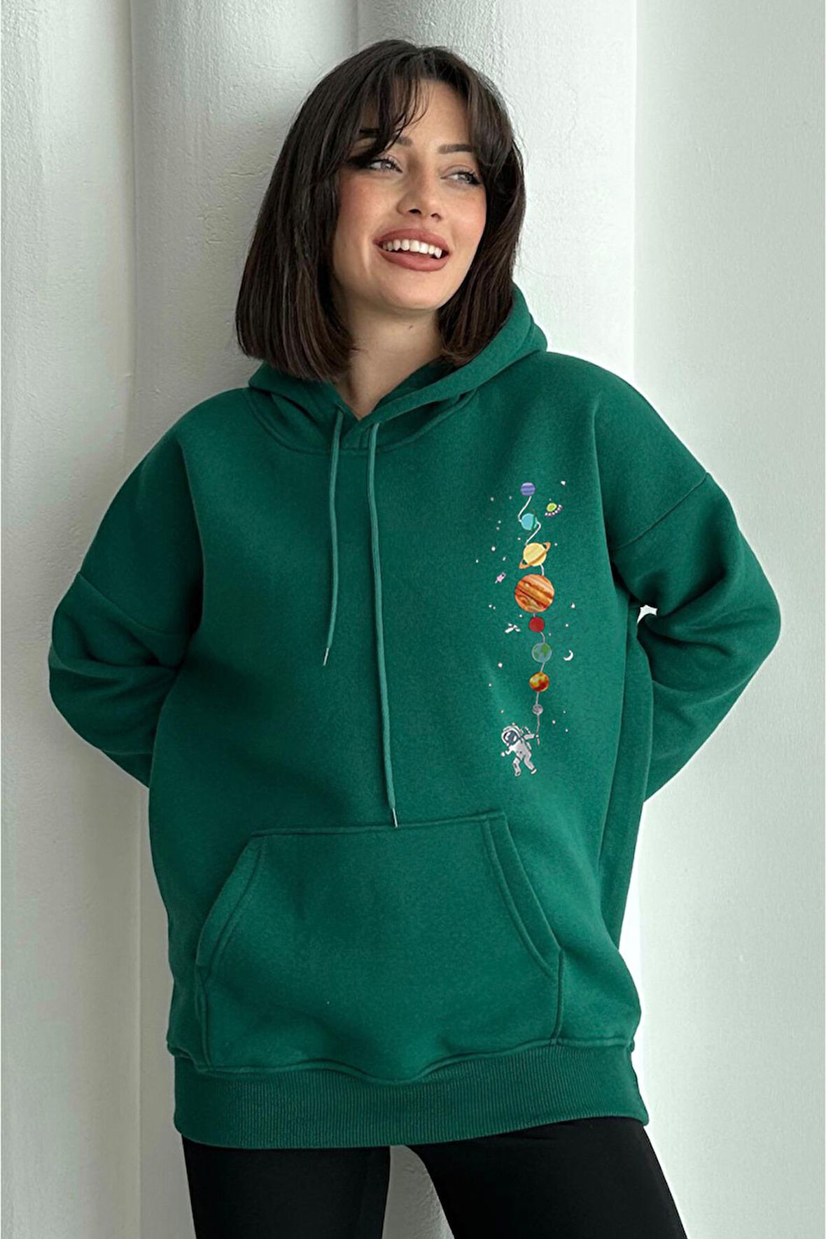 Kadın Yeşil Minik Gezegen Baskılı Oversize Kapüşonlu Sweatshirt