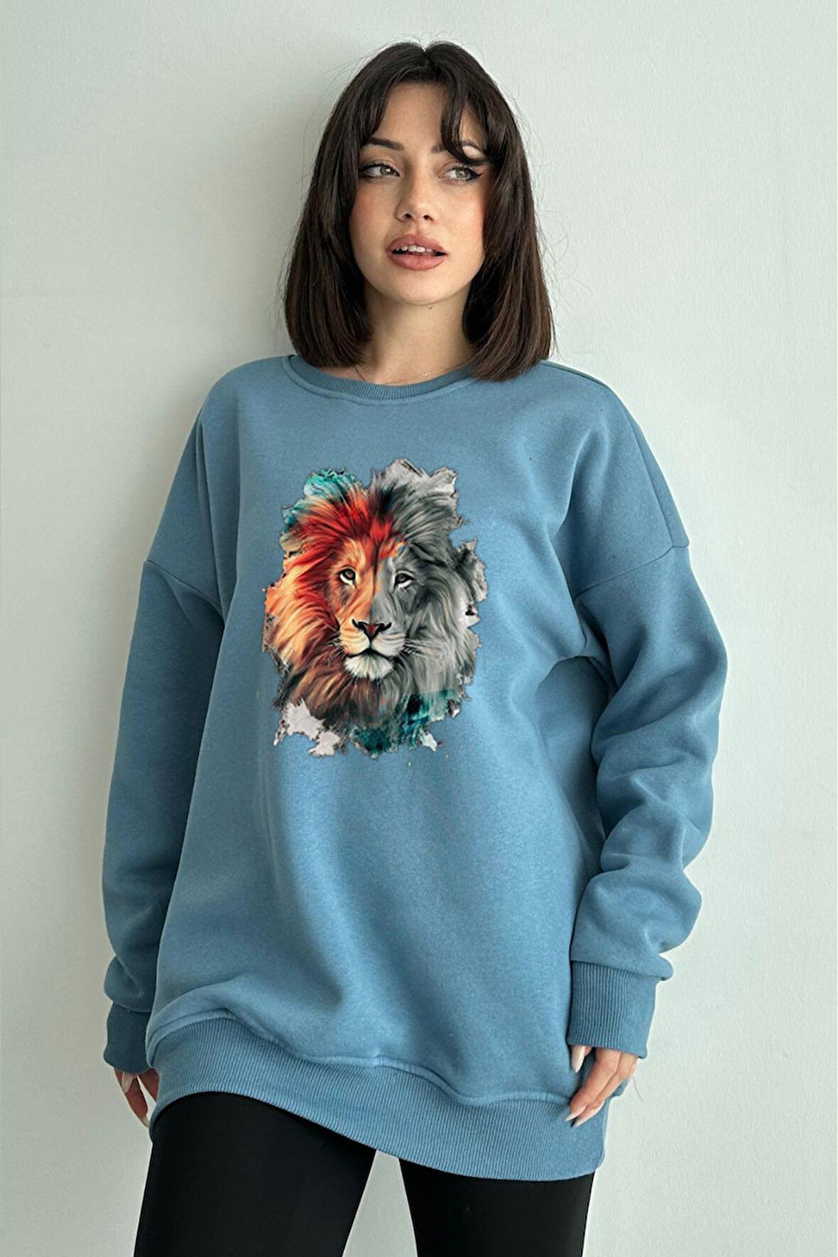 Kadın Mavi Aslan Baskılı Oversize Bisiklet Yaka Sweatshirt