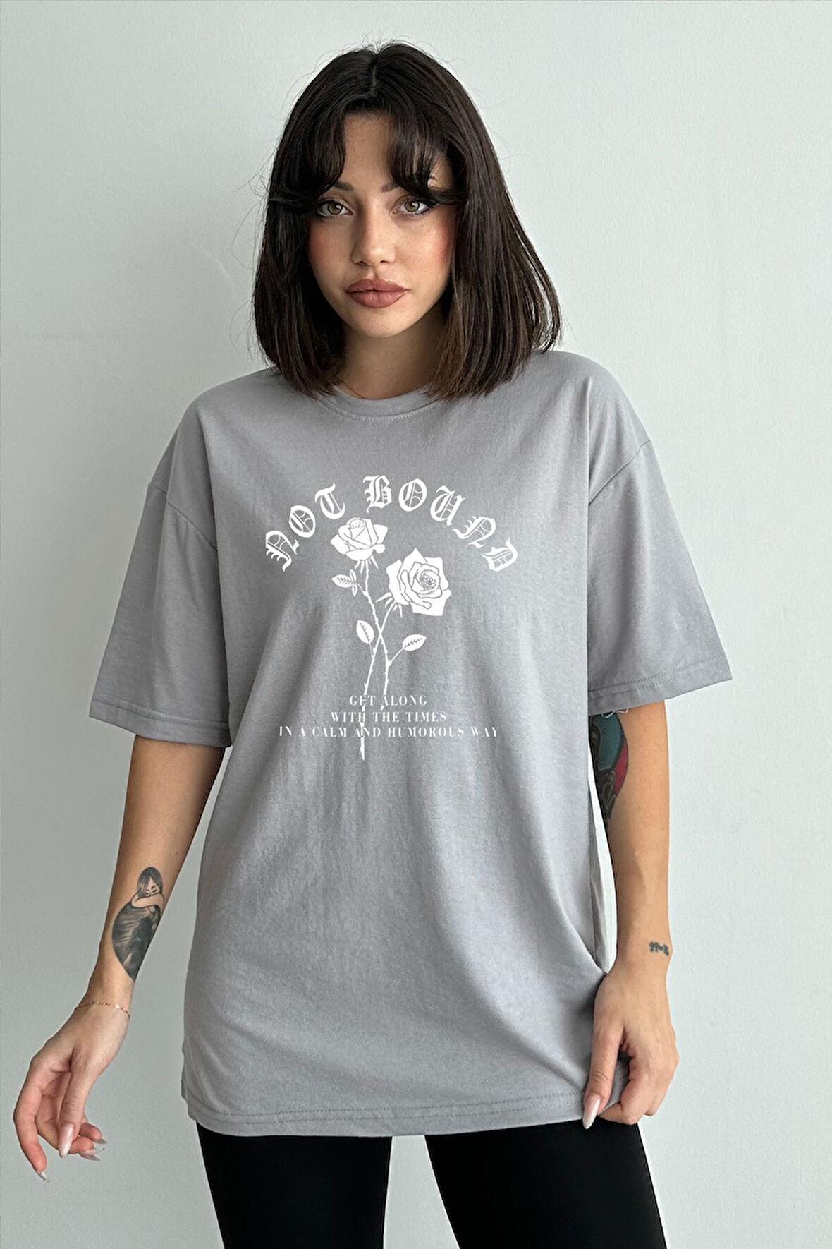 Kadın Not Bound Gül Baskılı Bisiklet Yaka Oversize T-Shirt