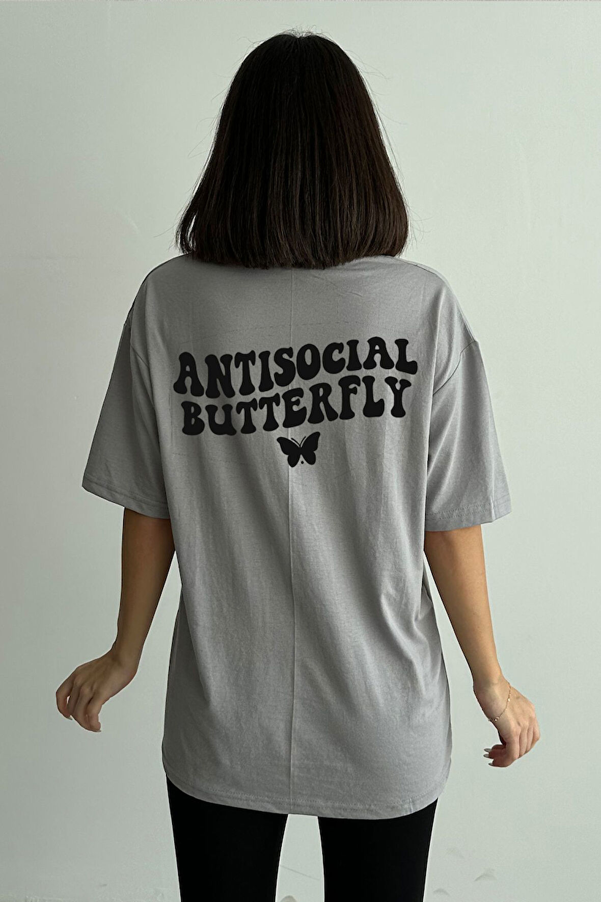 Kadın Antisocial Butterfly Baskılı Bisiklet Yaka Oversize T-Shirt