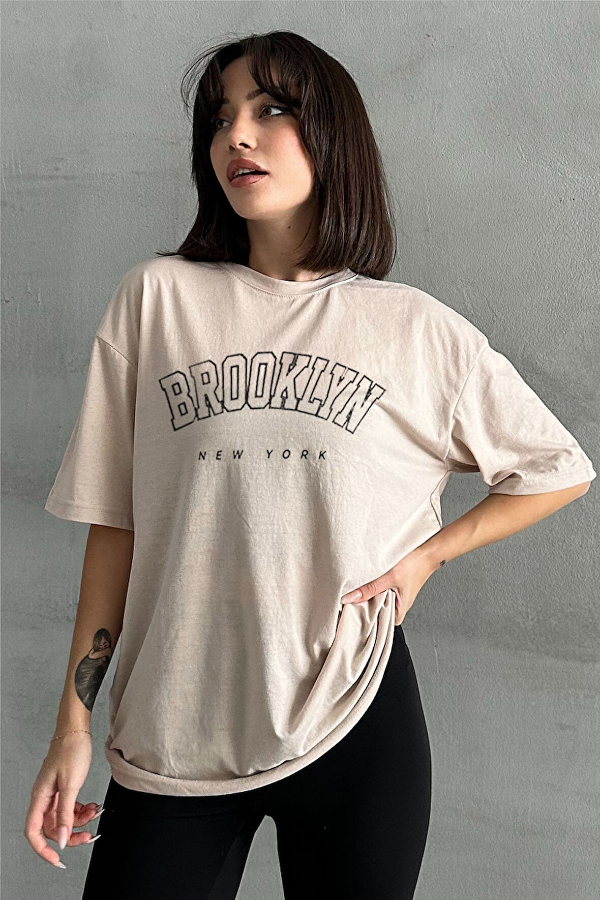 Kadın Brooklyn New York Baskılı Bisiklet Yaka Oversize T-Shirt