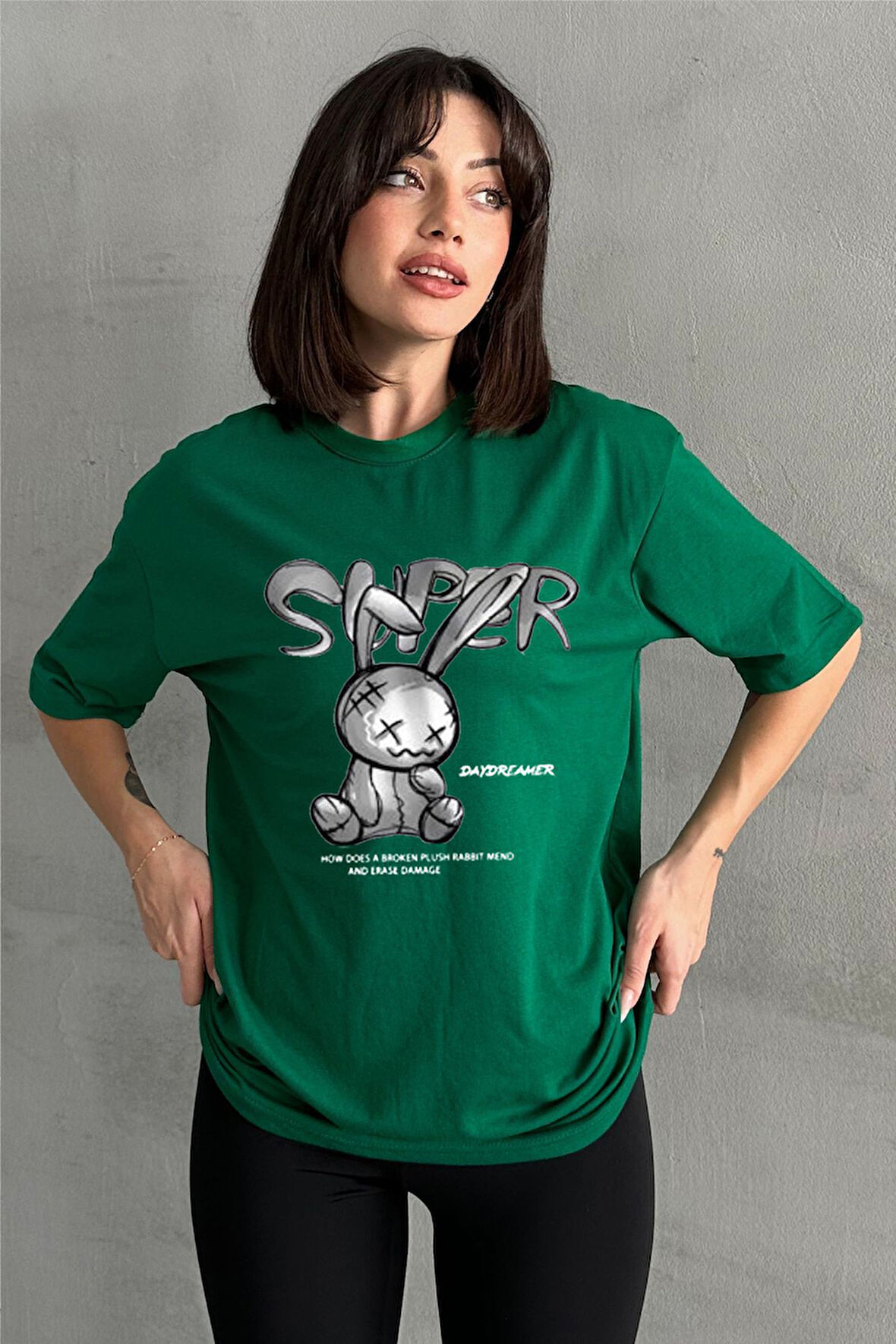 Kadın Super Peluş Tavşan Baskılı Bisiklet Yaka Oversize T-Shirt