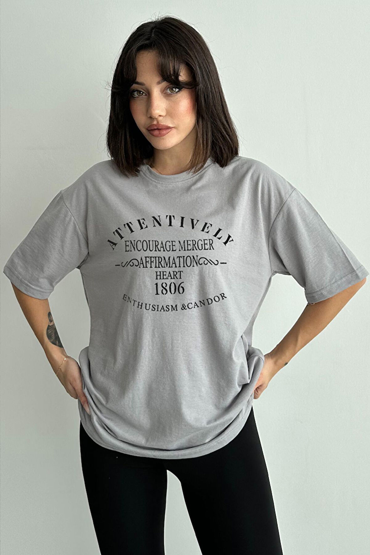 Kadın Attentively Baskılı Bisiklet Yaka Oversize T-Shirt